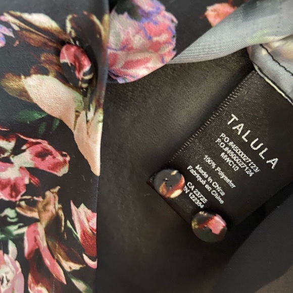 Aritzia Talula Floral Blouse - Picture 5 of 5